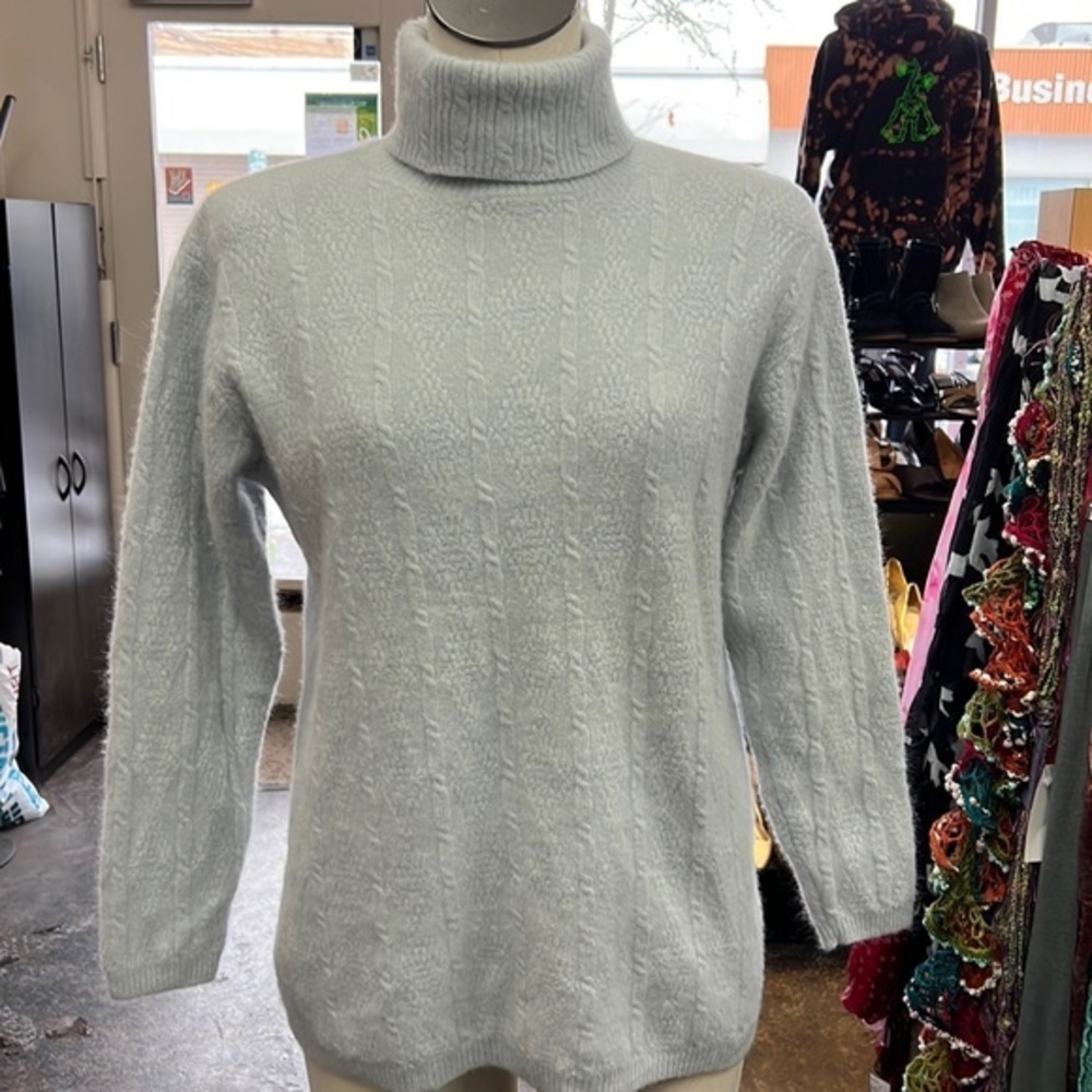 Vintage Jeanne Pierre Light Blue Lambswool Angora Turtleneck Sweater M